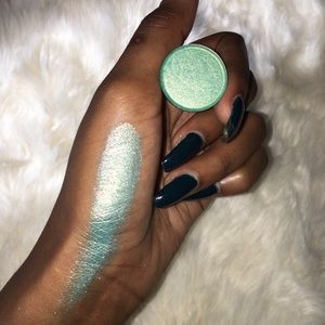 Makeup - Seafoam Eyeshadow ⛈🦋🐛 Makeup - Seafoam Eyeshadow ⛈🦋🐛